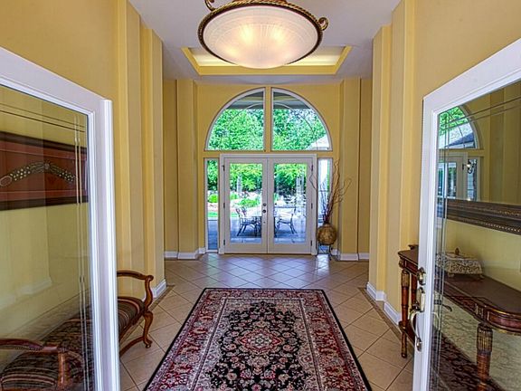 2nd image of 8504 Evergreen Dr NE