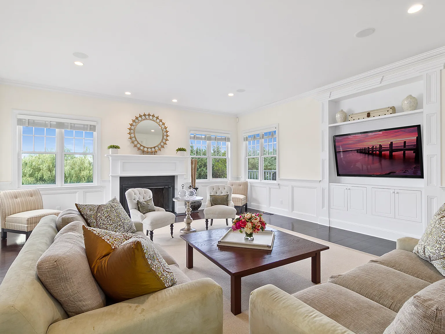 Luxurious Hamptons Estate : Westhampton Beach Village — Photo 4