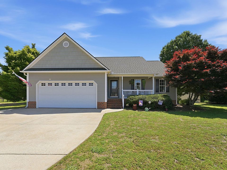 1st image of 55 Jesse Dr