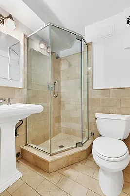 Rented by Cooper & Cooper Real Estate | media 5