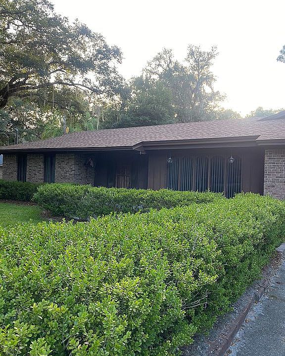 1st image of 1931 River Oaks Dr