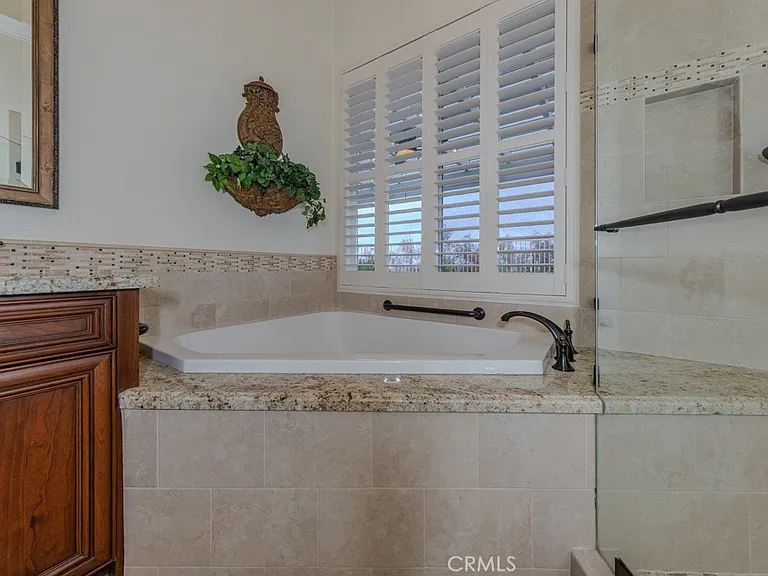 32692 Rosemont Dr — Photo 44