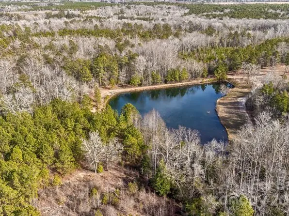 176 Fletcher Dr, Kershaw, SC 29067