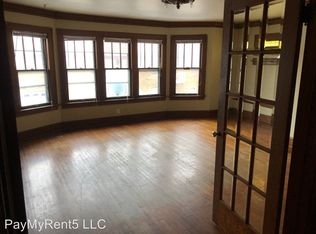 2906 W Arthur Ave, Milwaukee, WI 53215