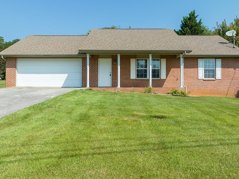 1st image of 637 Ross Dr