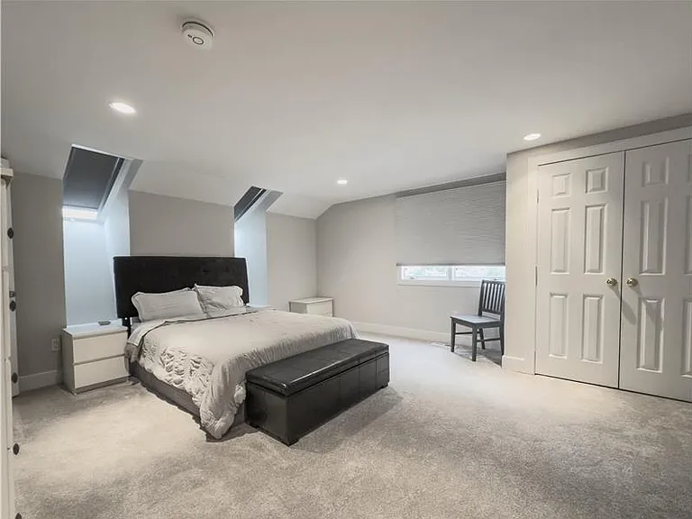 42 Greythorne Woods Cir — Photo 24