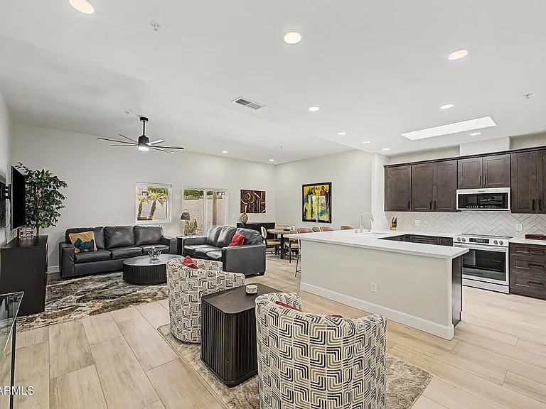 11416 E Altadena Ave — Photo 10