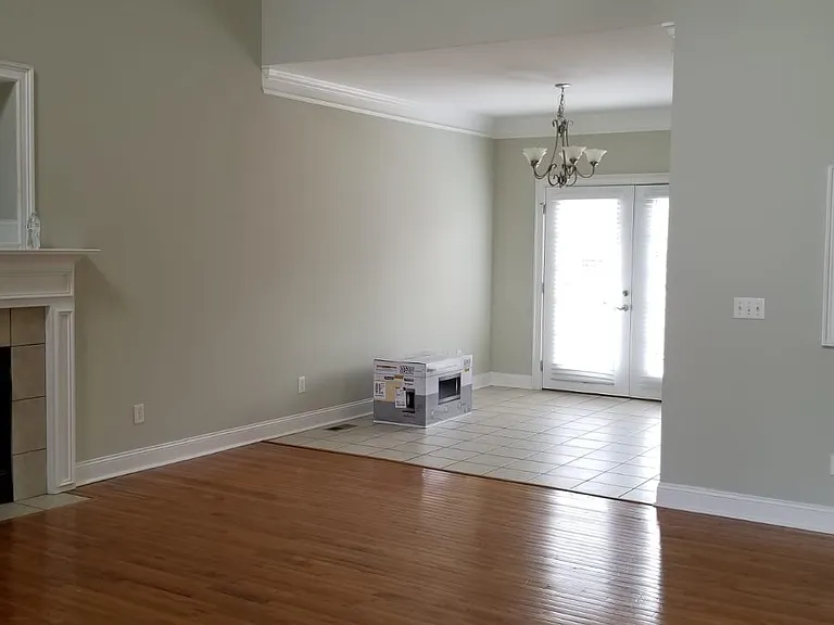 1718 Sterling Oaks Ln — Photo 15