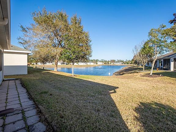 4th image of 107 Raintree Cir