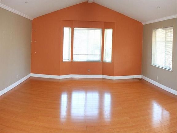 5th image of 2516 Gramarcy Ave