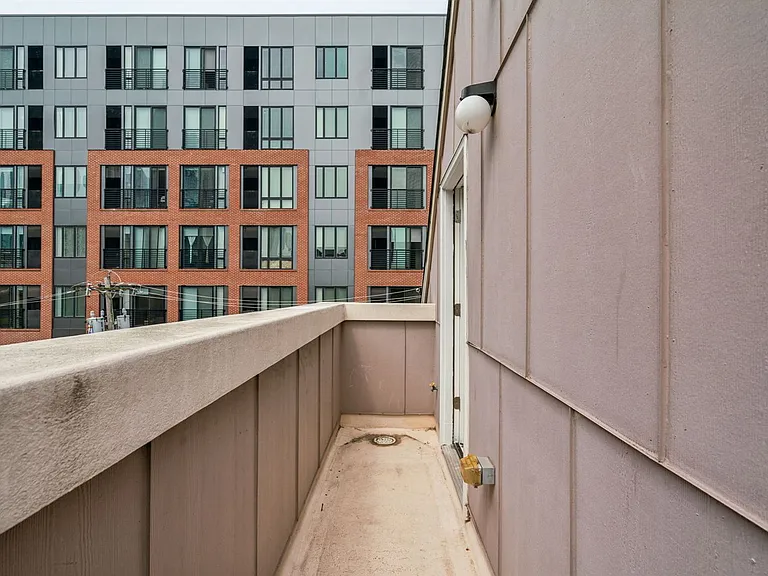 2228 Summer St #3 — Photo 24