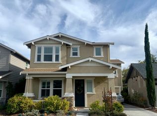 1414 Yarberry Ln, Petaluma, CA 94954
