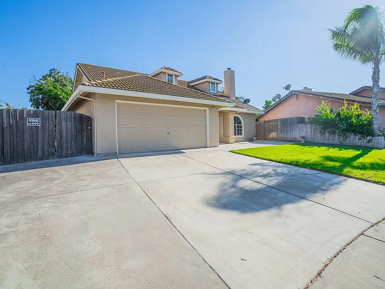 2130 Hidden Canyon Way — Photo 7