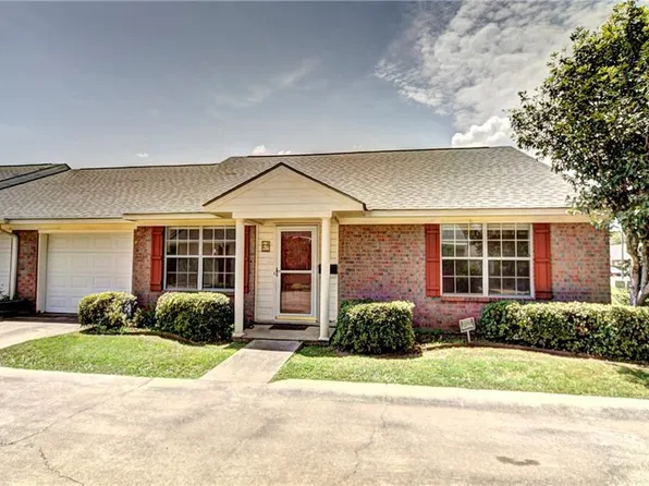 118 Starlight Dr, Natchitoches, LA 71457