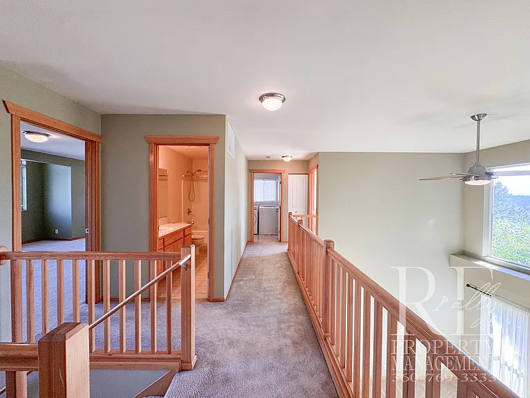 18128 Mount Walker Dr NE — Photo 16