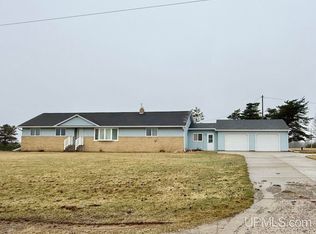 N19297 N B1 Rd, Bark River, MI 49807