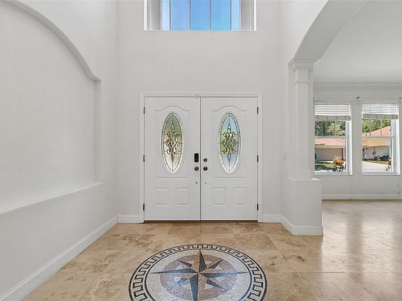 5th image of 1828 Longview Ln