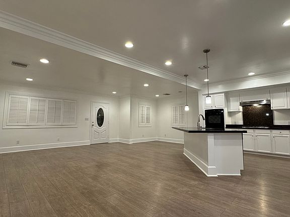 3rd image of 16900 Marlin Pl #1