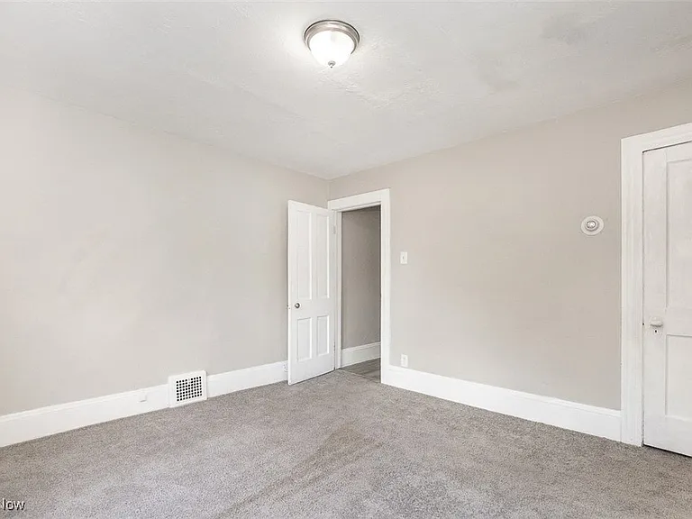 844 E 154th St #2 — Photo 11