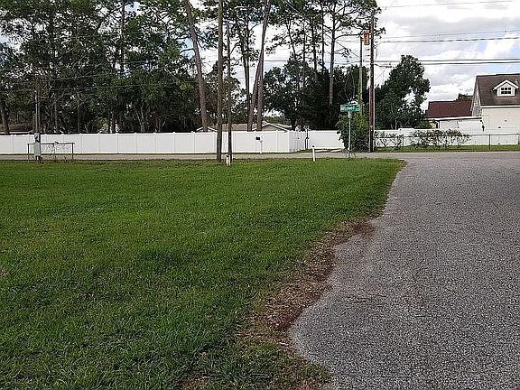 5th image of 12924 Worchester Ave