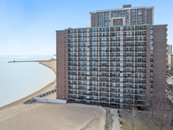 5901 N Sheridan Rd APT 16C, Chicago, IL 60660