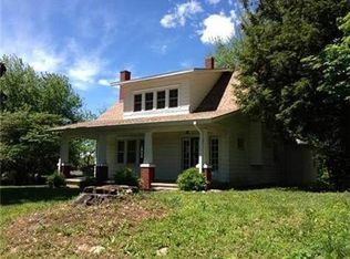 6122 Saint Joseph Ave, Country Club, MO 64505