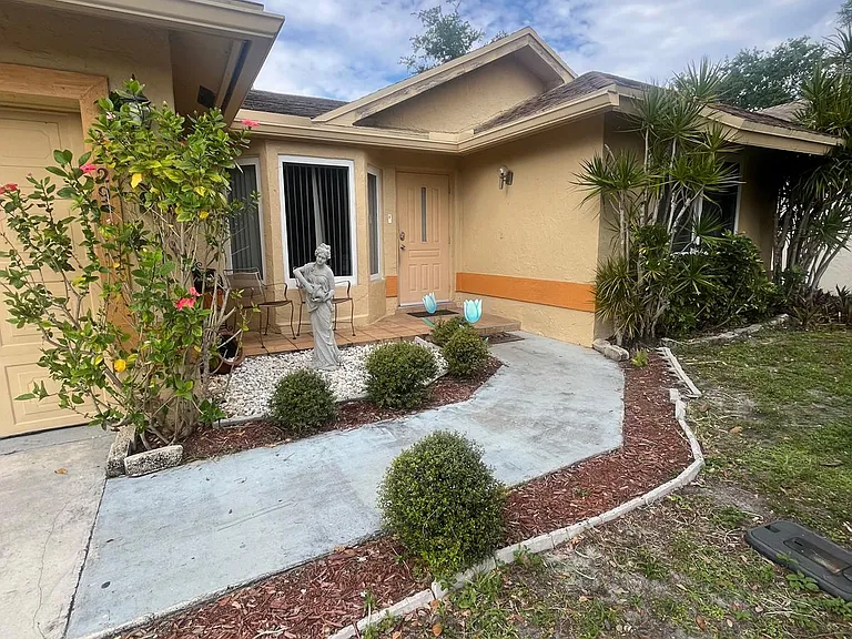 9529 NW 24th Ct — Photo 1