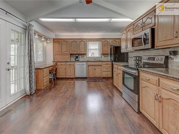 Hearth room adjoining the kitchen
