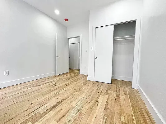 Rented by City Connections Realty | media 8