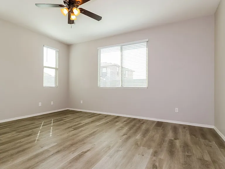 16905 W Woodlands Ave — Photo 14