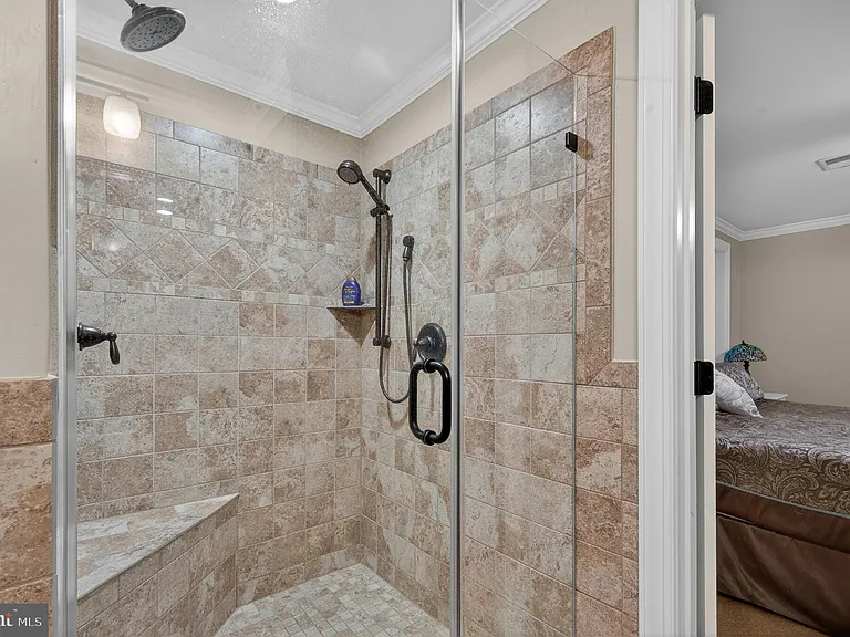 6601 Colchester Rd — Photo 53
