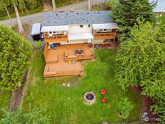 3rd image of 500 E Twanoh Falls Drive