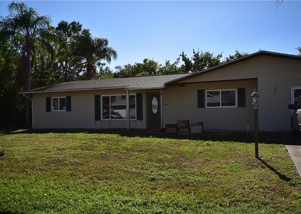 1st image of 570 SW Violet Ave