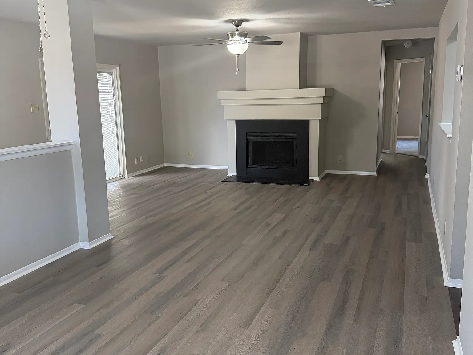 3 bed, 1386 sqft, $1,695 — Photo 2