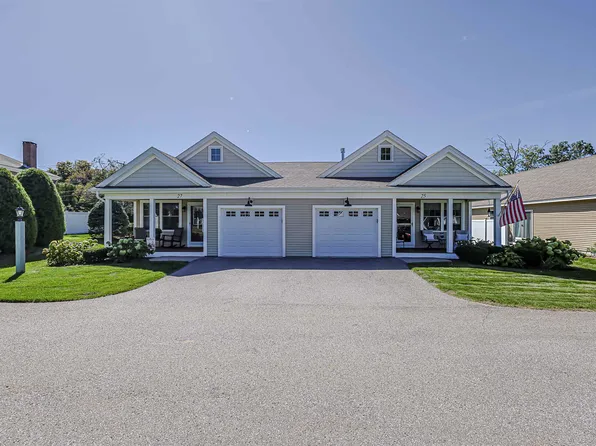 27 Hutchinson Drive, Milford, NH 03055