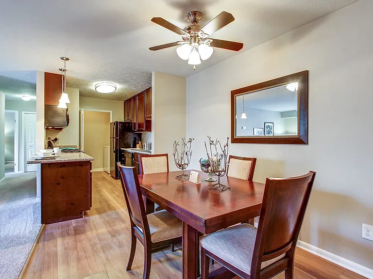 Liberty Hill Apartments — Photo 28