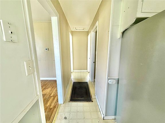 5th image of 604 E Cooper St