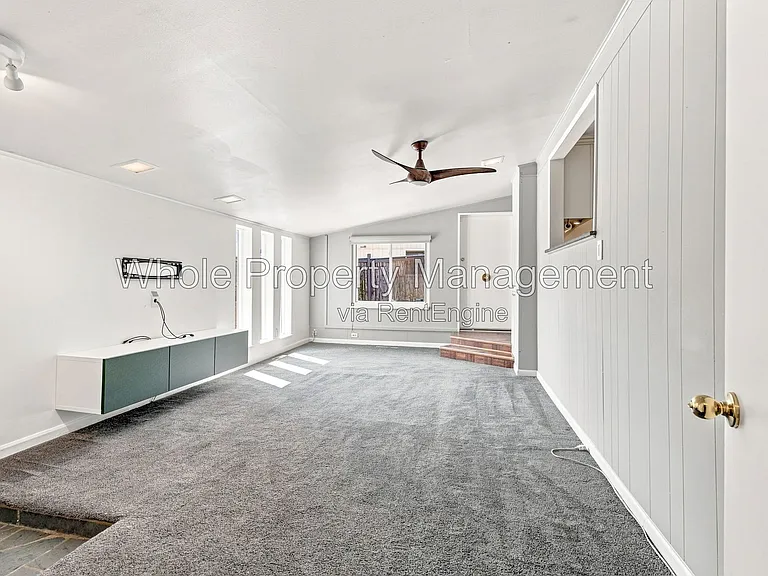 2300 S Newton St — Photo 9