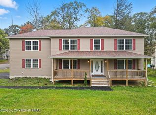 5258 Iroquois St, Tobyhanna, PA