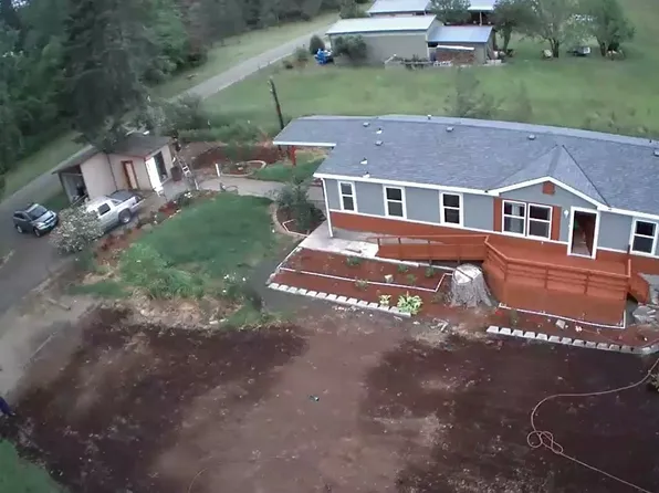 117 Towhee Ln, Tenmile, OR 97481