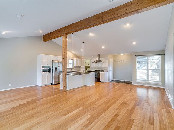 2nd image of 8308 Stillwood Ln