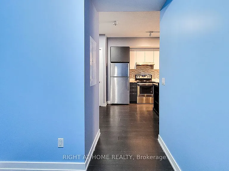 5260 Dundas St #306 — Photo 23