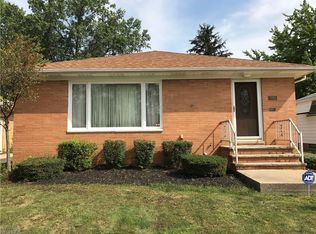 14809 Wheeler Rd, Maple Heights, OH 44137