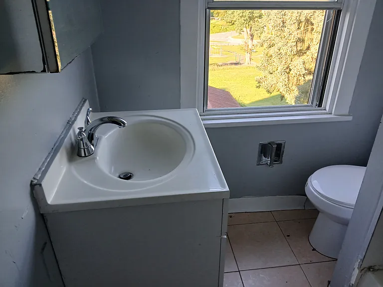 515 Giffin Ave — Photo 8