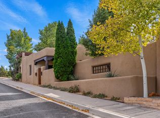 23 Centaurus Ranch Rd, Santa Fe, NM 87507