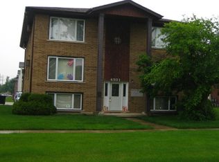 4501 Sunnyside Ave APT 3N, Brookfield, IL 60513