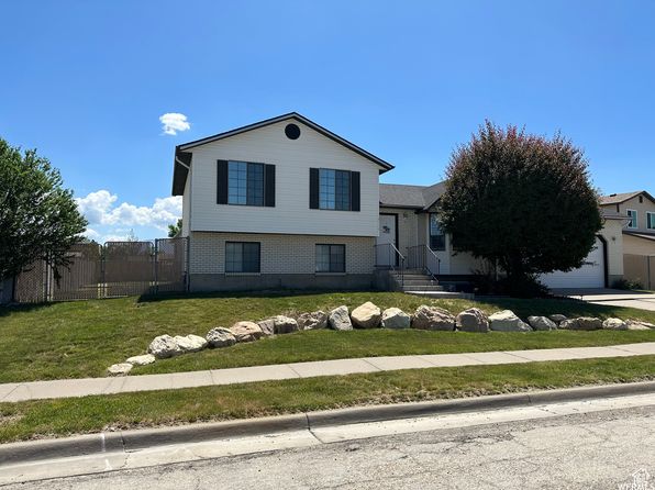5710 S 4050 W, Roy, UT 84067