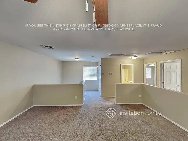 1075 E Rolls Rd — Photo 17