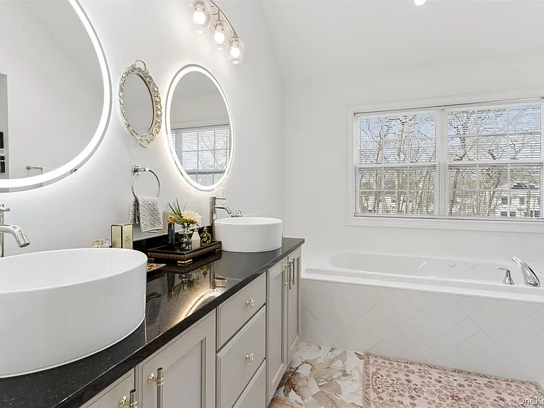 16 Gateway Ct — Photo 22