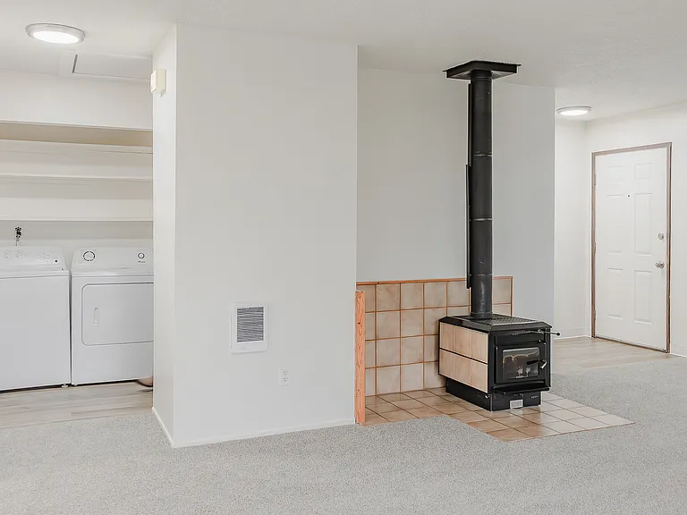 Centrally Located Washer/Dryer and Stove